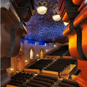 randall-michelson-photo-view-onto-theater_thumb