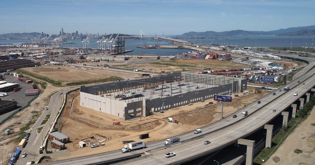 Prologis Building Oakland Army Base